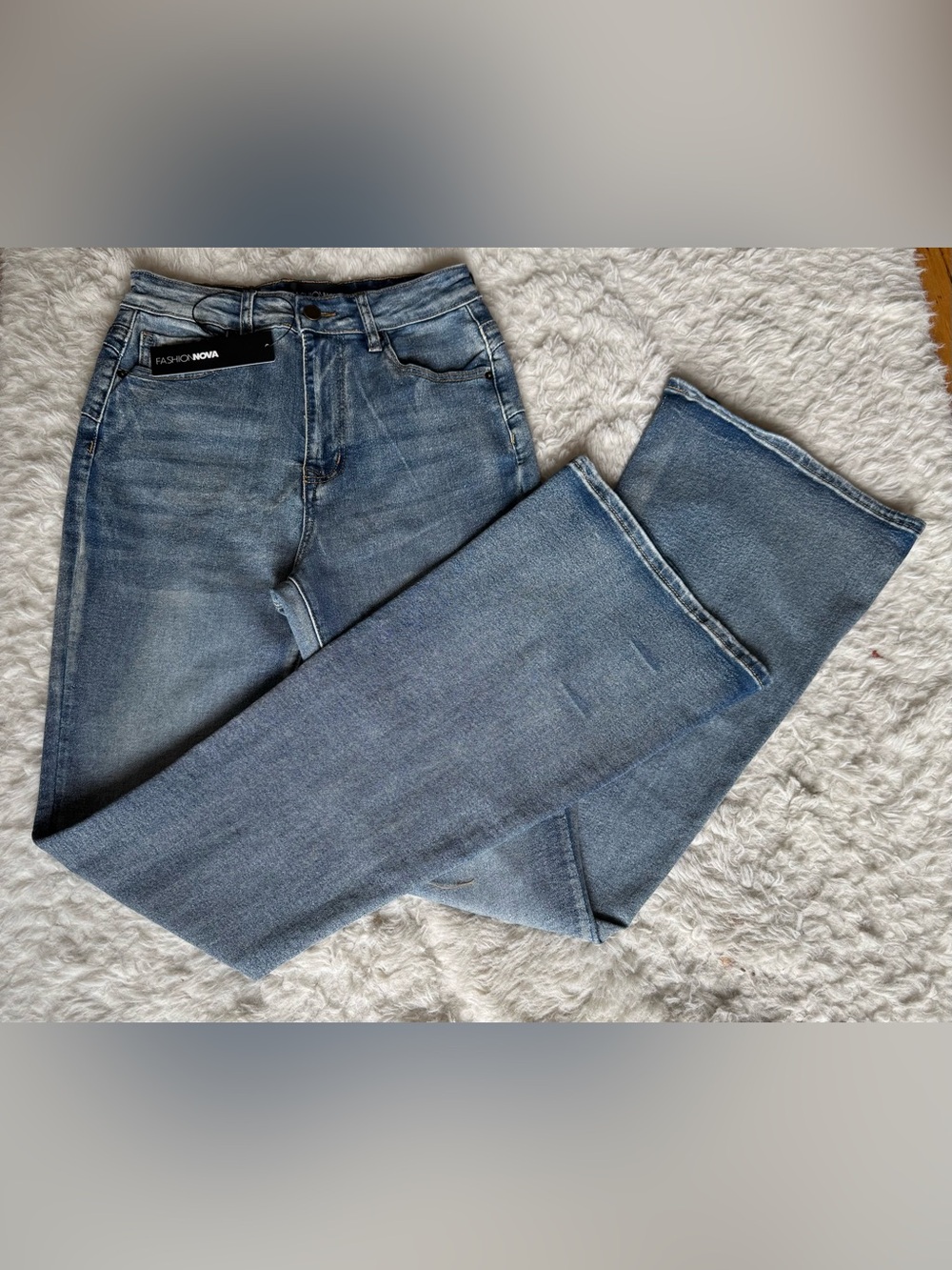 Gemma Sculpting Stretch flared jeans by Fashion Nova in size 7 and vintage wash